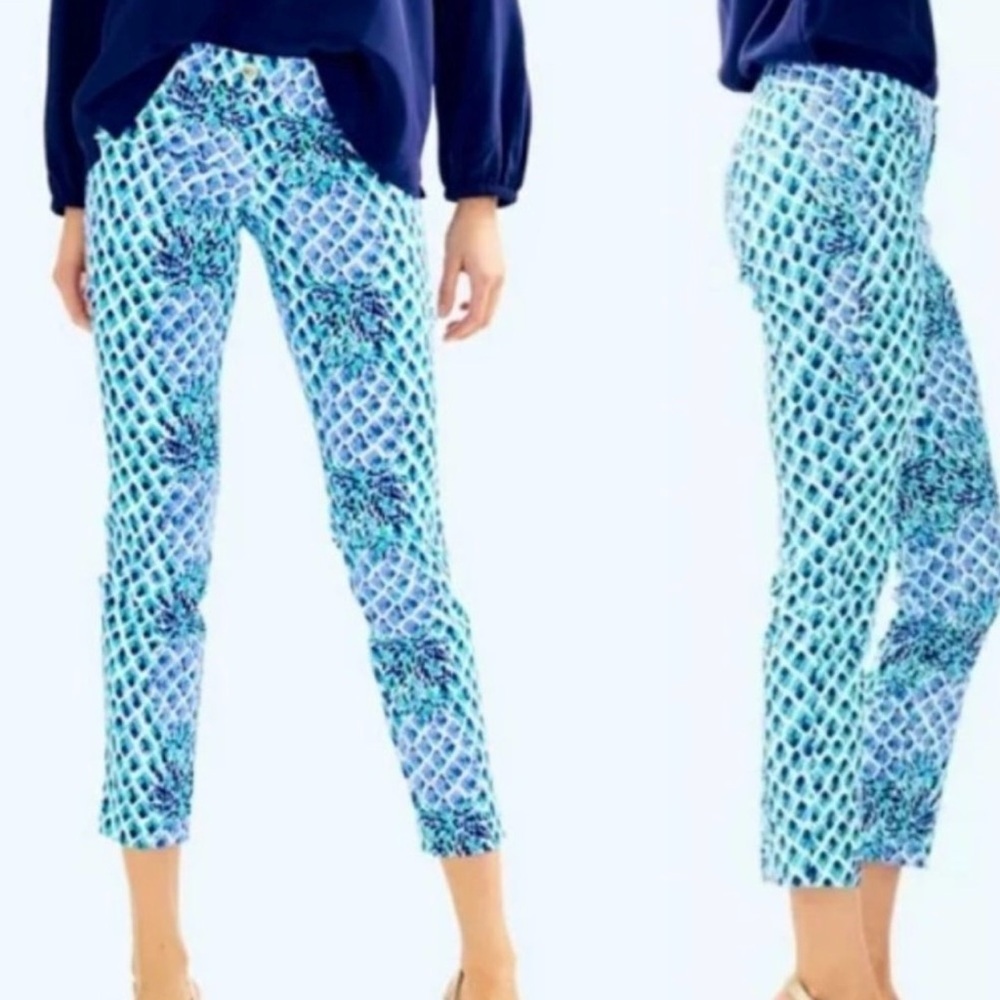NWOT Women’s Lilly Pulitzer Blue and White Kelly Skinny Ankle Patterned Pant